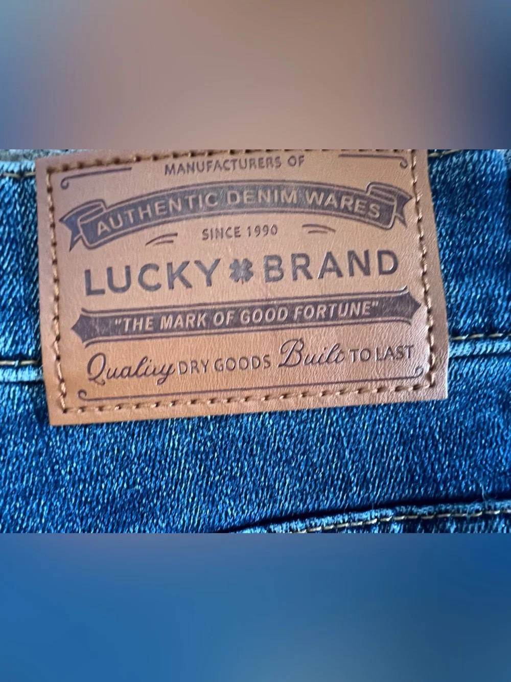 ✨NWT Lucky Brand Men's Classic Vintage Straight Jeans - Dark Blue 38x30